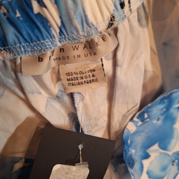 Bryn Walker Blue Tropical Floral Cropped Capri Pants 100% Cotton Ladies Med NWT - Picture 5 of 5